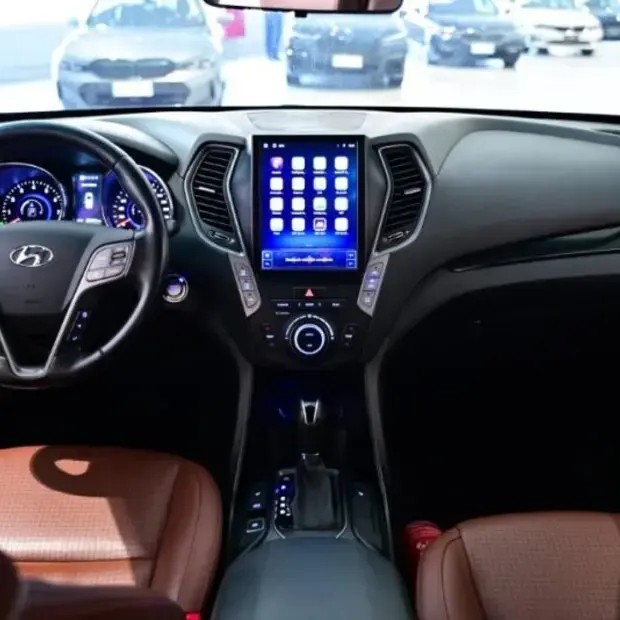 Hyundai Santa Fe GLS 3.3L V6 4x4 (Aut) 7L