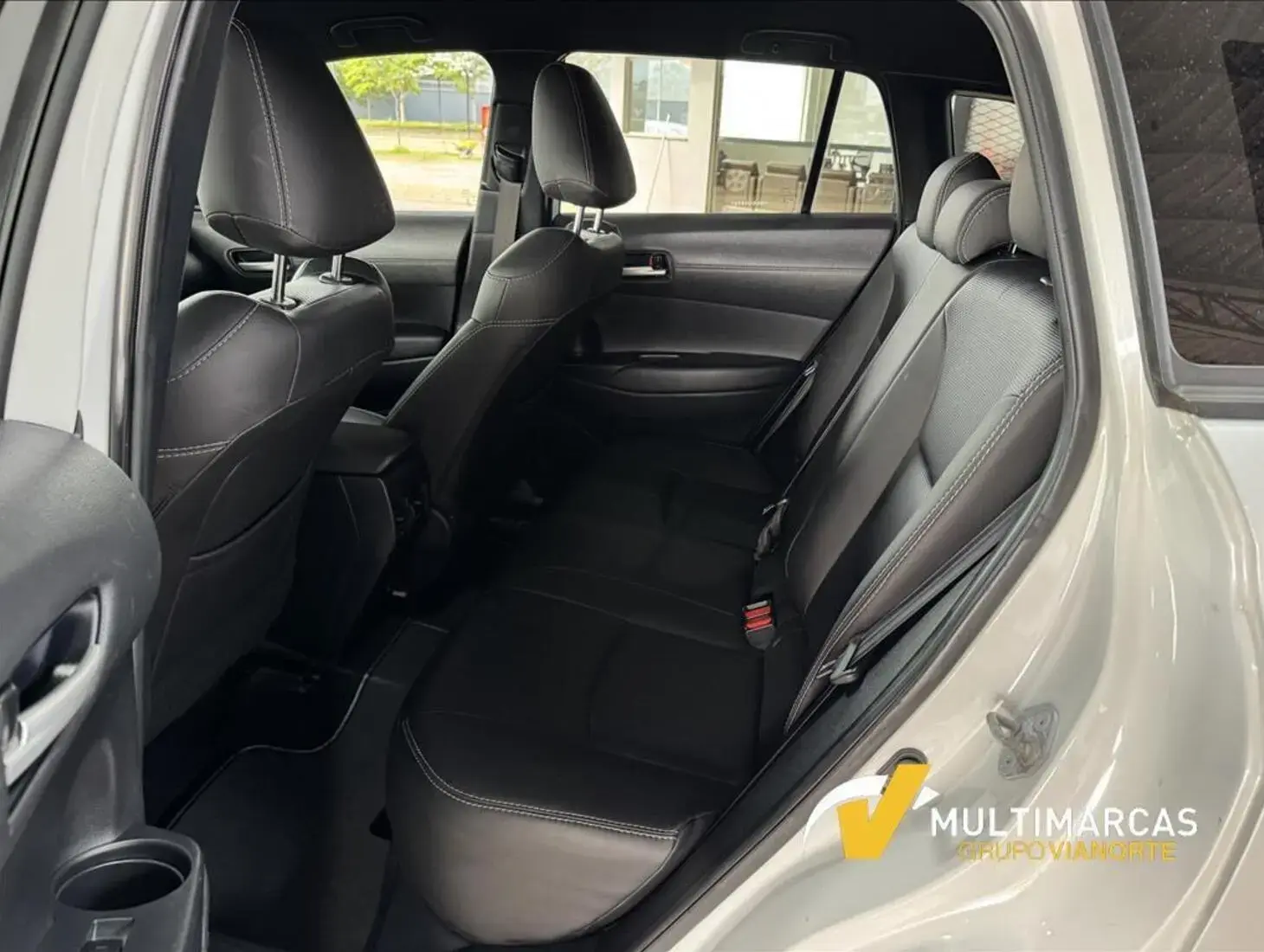 galeria COROLLA CROSS