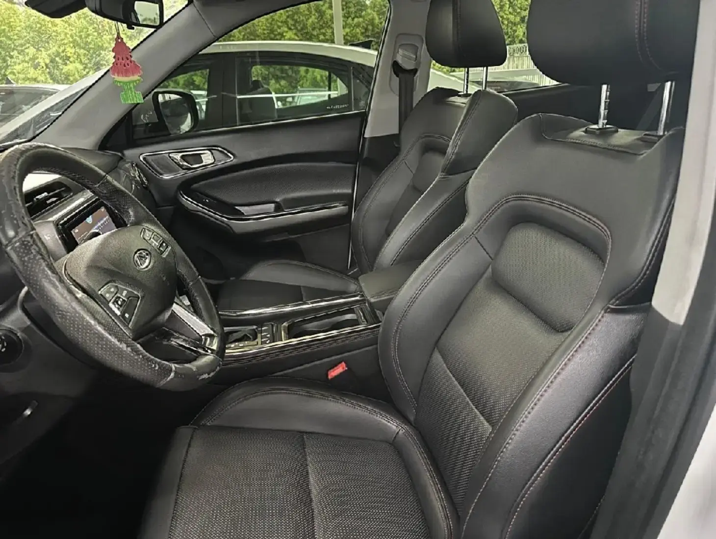 galeria TIGGO 5X PRO