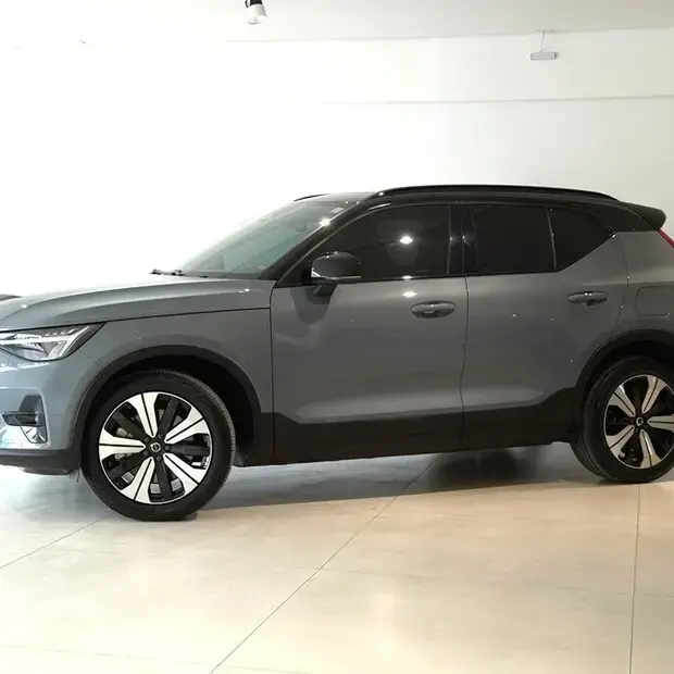 Volvo XC40 P6 RECHARGE ELECTRIC PLUS