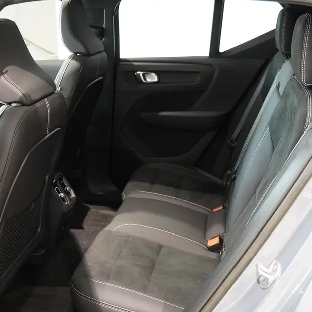 Volvo XC40 P6 RECHARGE ELECTRIC PLUS