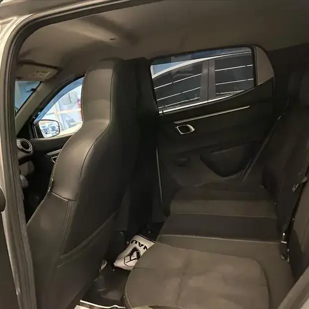 Renault KWID 1.0 12V SCE FLEX OUTSIDER MANUAL