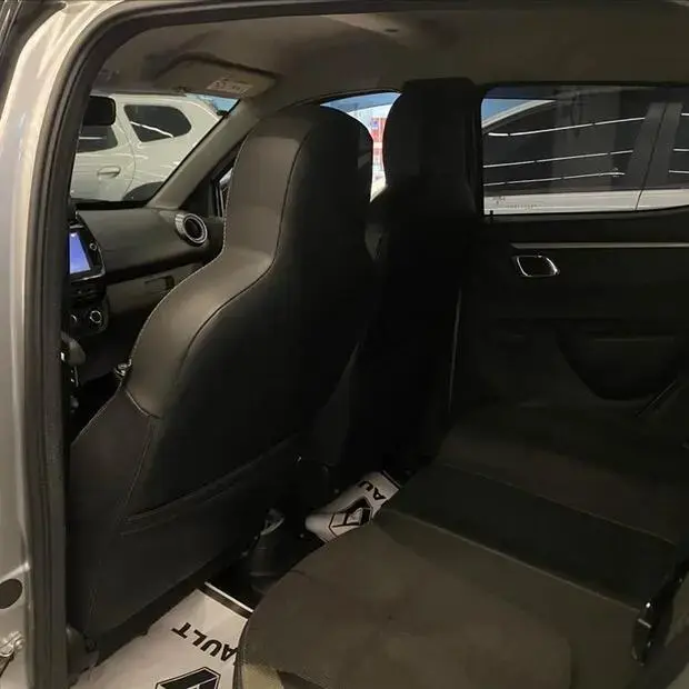 Renault KWID 1.0 12V SCE FLEX OUTSIDER MANUAL