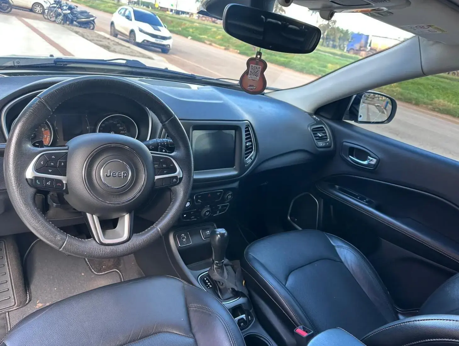 galeria JEEP COMPASS LONGITUDE