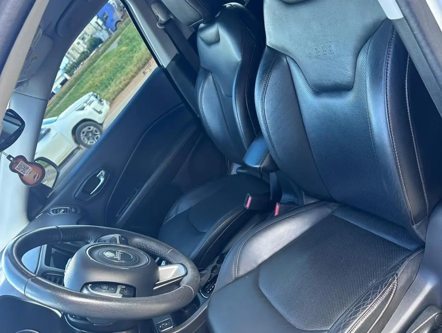 galeria JEEP COMPASS LONGITUDE