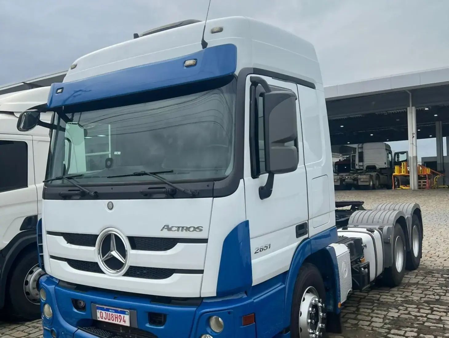 galeria ACTROS 2651 6X4
