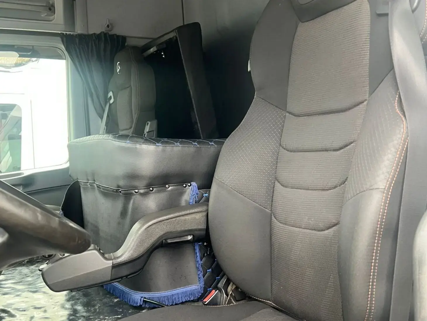 galeria ACTROS 2651 6X4