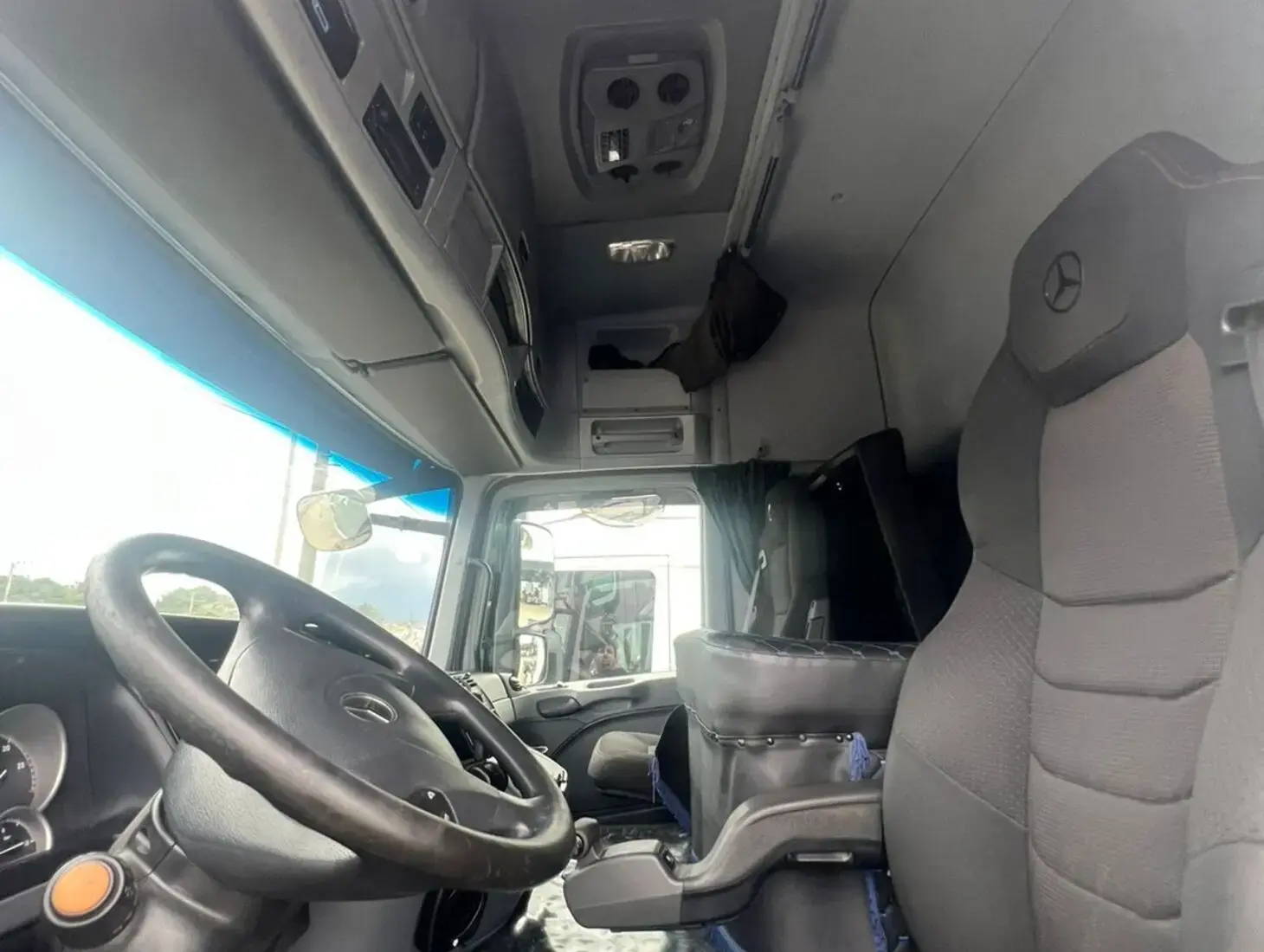 galeria ACTROS 2651 6X4