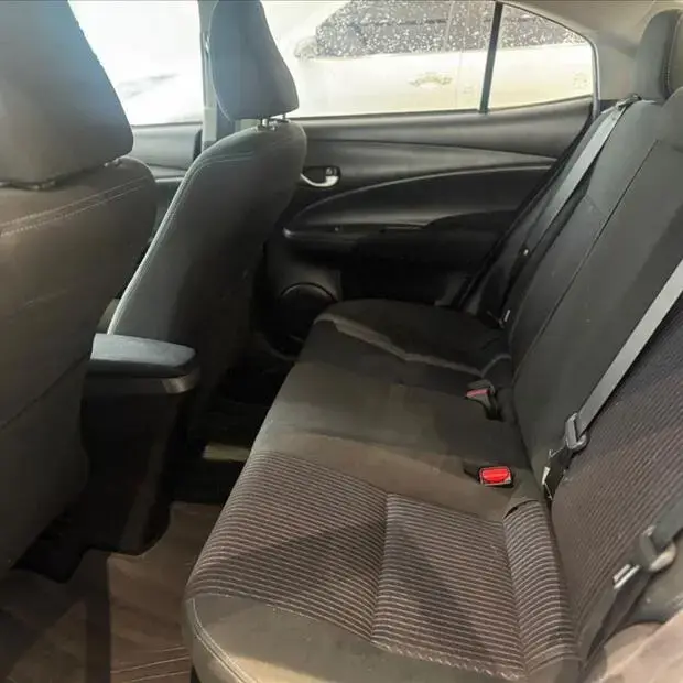 Toyota YARIS 1.5 16V FLEX SEDAN XL MULTIDRIVE