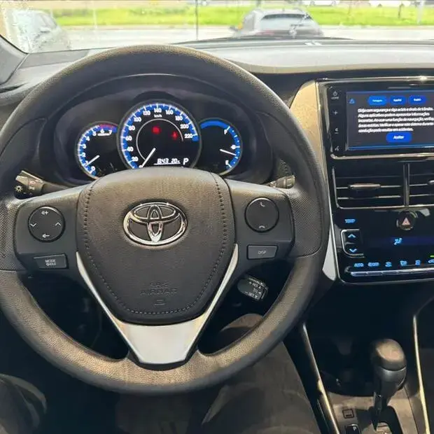 Toyota YARIS 1.5 16V FLEX XL PLUS CONNECT MULTIDRIVE
