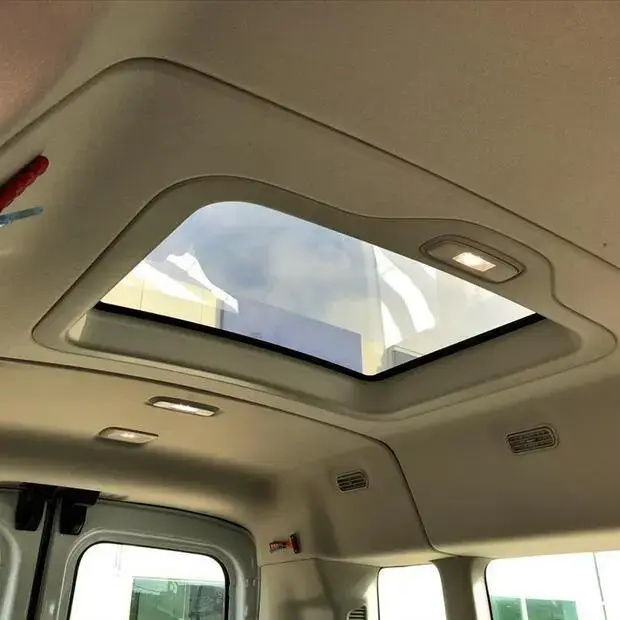 Ford TRANSIT 2.0 ECOBLUE DIESEL MINIBUS 14+1 410L MANUAL