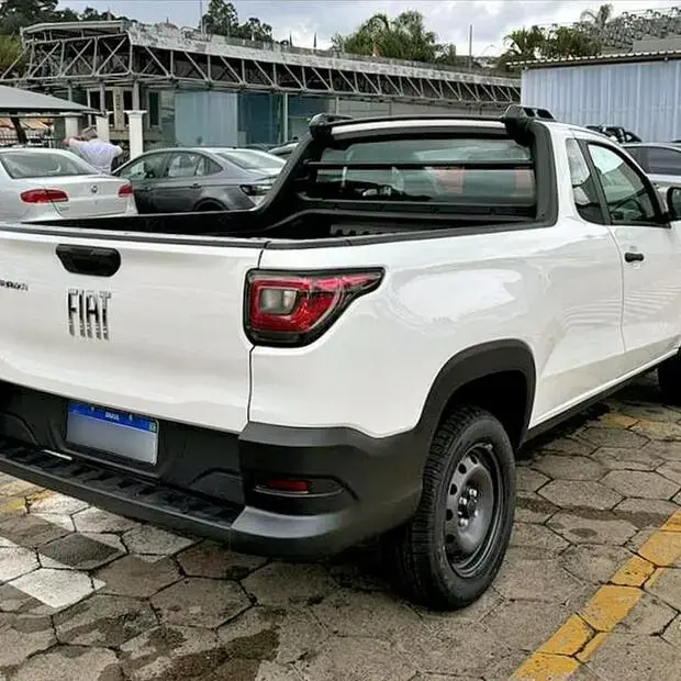 Fiat STRADA 1.3 FIREFLY FLEX ENDURANCE CS MANUAL