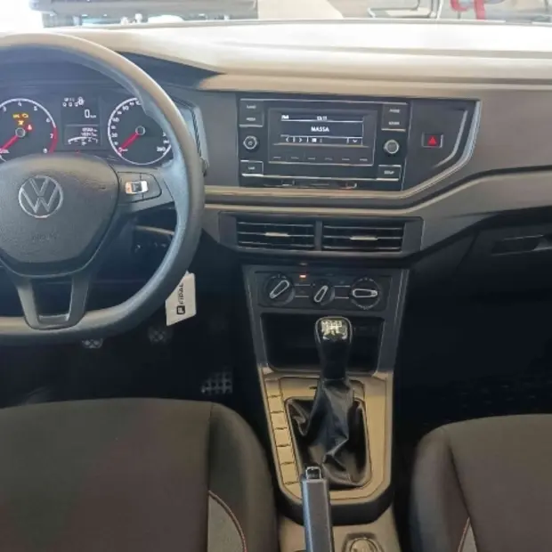Volkswagen POLO 1.0 MPI TRACK MANUAL