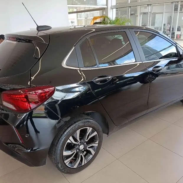 Chevrolet ONIX 1.0 TURBO FLEX PREMIER AUTOMÁTICO