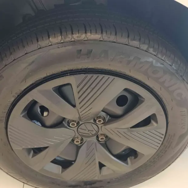 Volkswagen POLO 1.0 MPI TRACK MANUAL