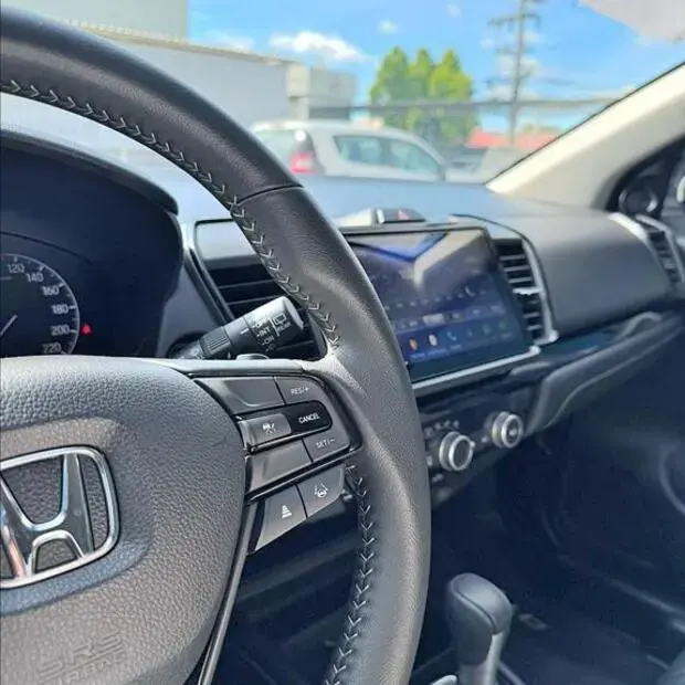 Honda CITY 1.5 i-VTEC FLEX HATCH TOURING CVT