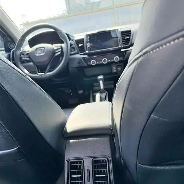 Honda CITY 1.5 i-VTEC FLEX HATCH TOURING CVT