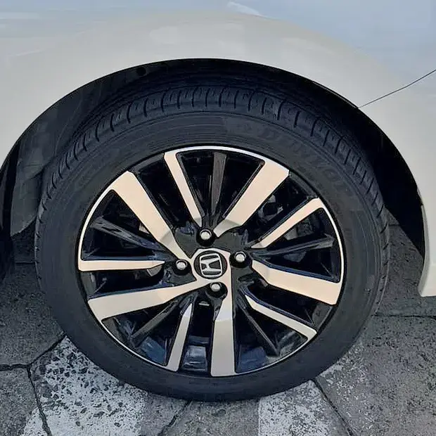 Honda CITY 1.5 i-VTEC FLEX HATCH TOURING CVT