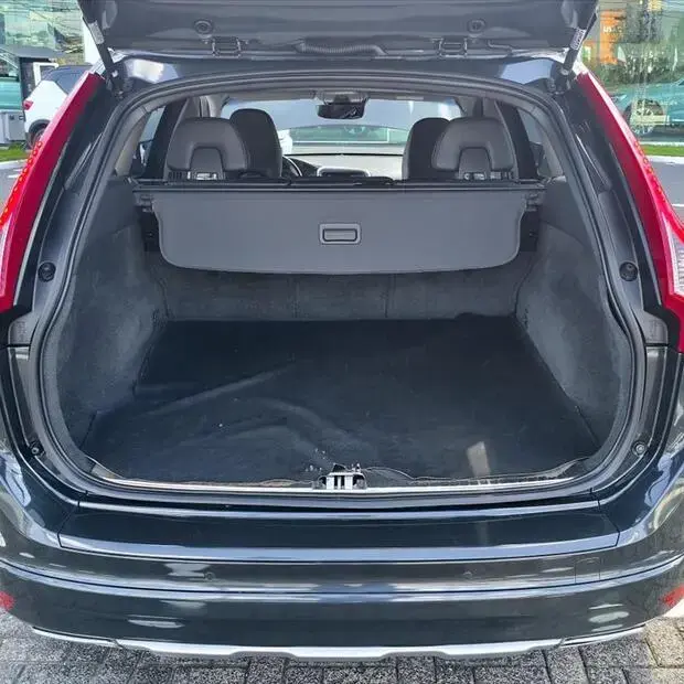 Volvo XC60 2.0 T5 MOMENTUM GASOLINA 4P AUTOMÁTICO