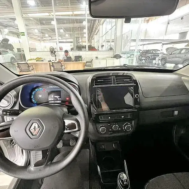 Renault KWID 1.0 12V SCE FLEX OUTSIDER MANUAL