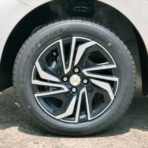 Chevrolet ONIX PLUS 1.0 TURBO FLEX MANUAL