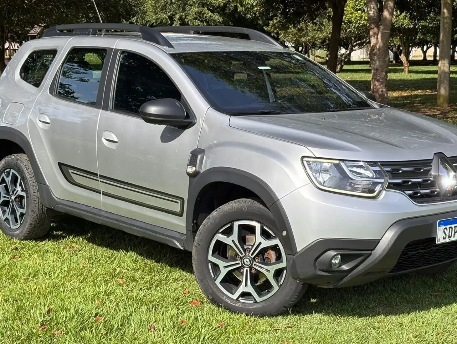 galeria RENALT DUSTER ICONIC 1.6