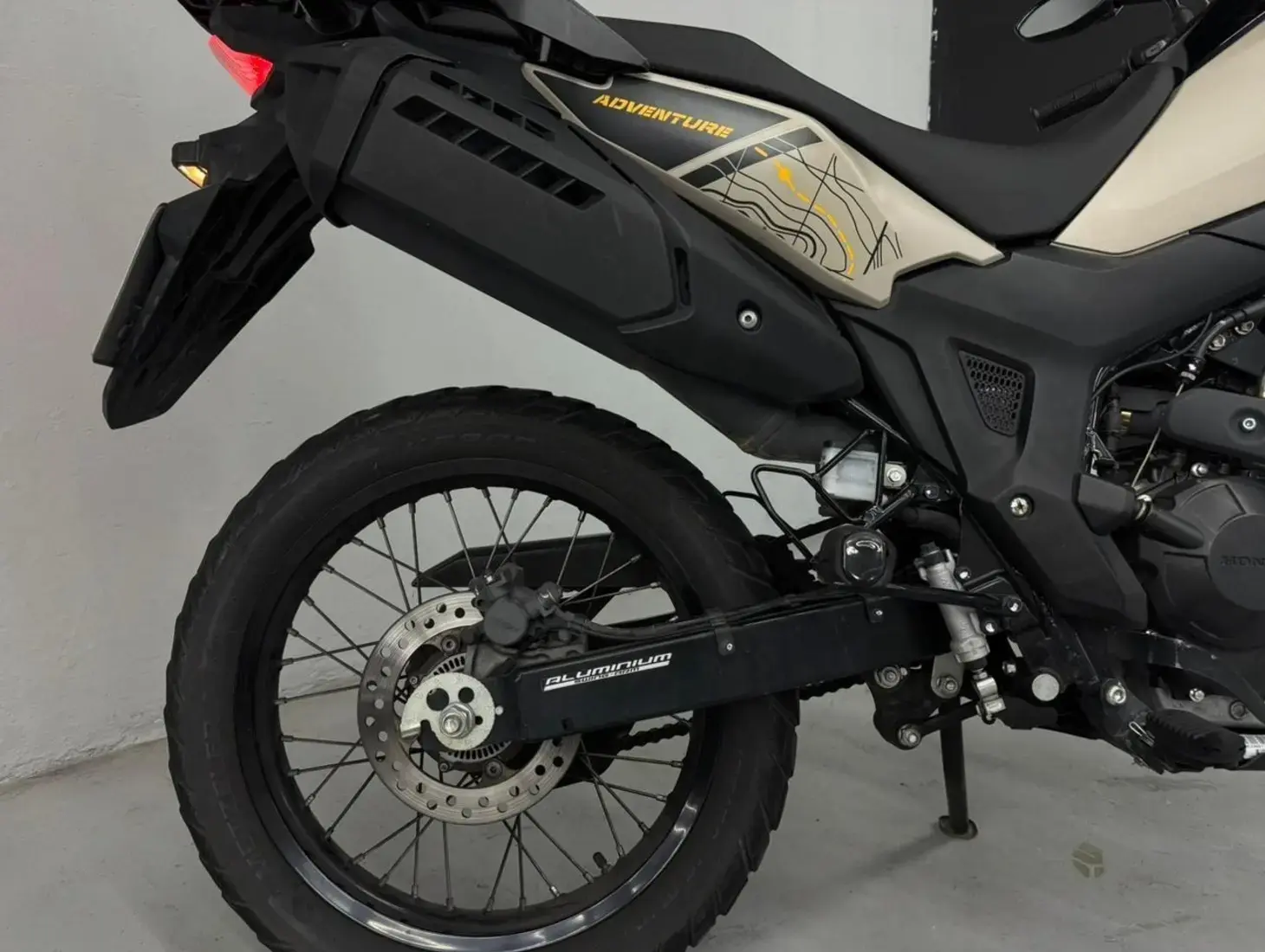 galeria SAHARA 300 ABS FLEX