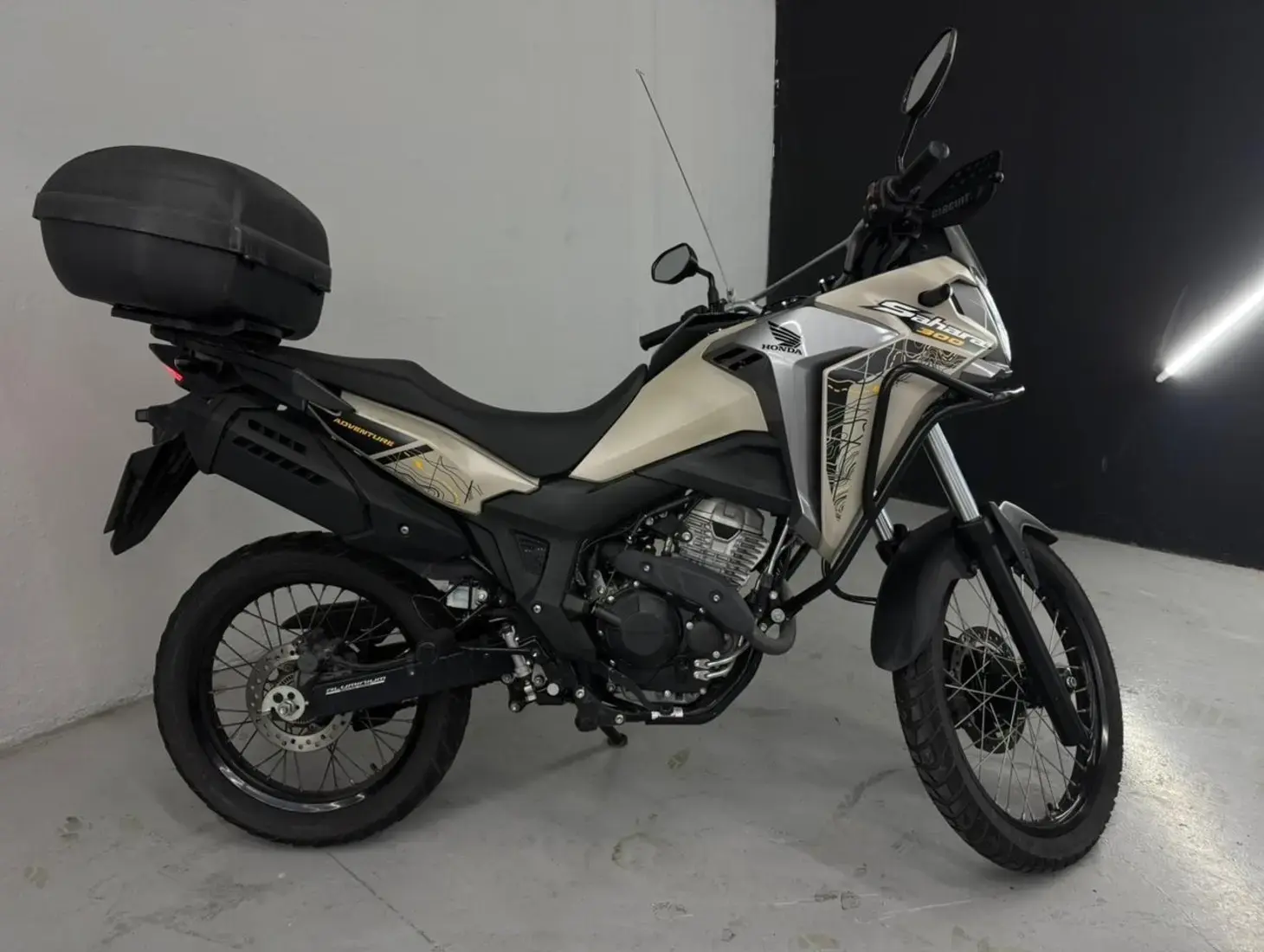 galeria SAHARA 300 ABS FLEX