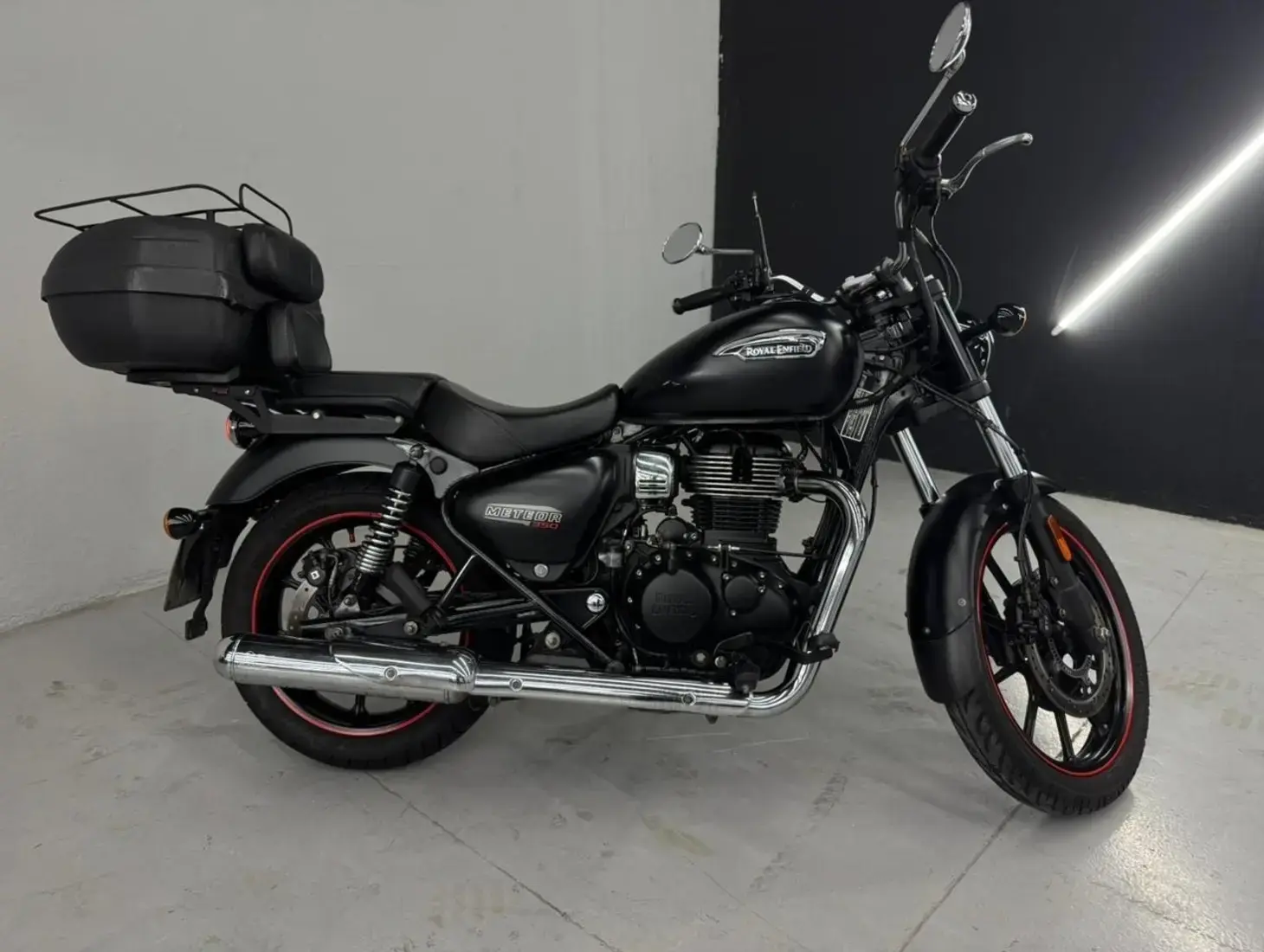 galeria Meteor 350 Stellar