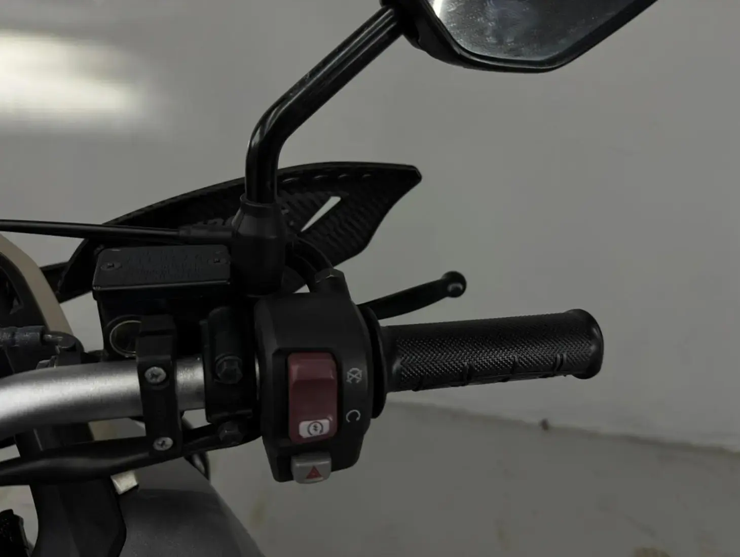 galeria SAHARA 300 ABS FLEX