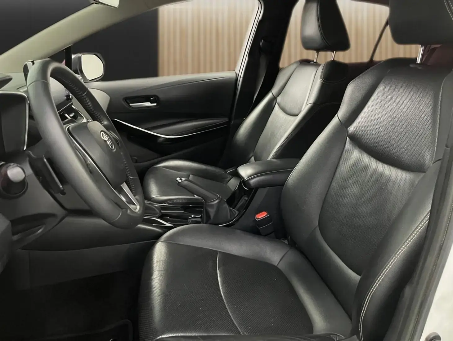 galeria Corolla XEi 2.0 Flex 16V Aut.