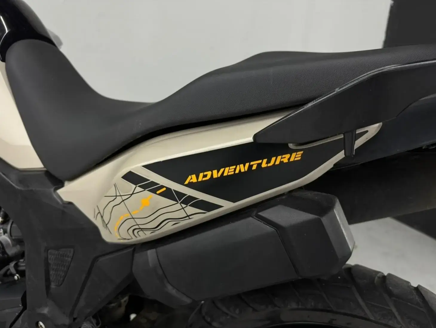 galeria SAHARA 300 ABS FLEX