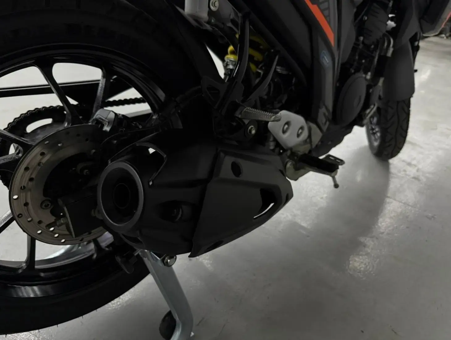 galeria FZ25 250 FAZER CONNECTED