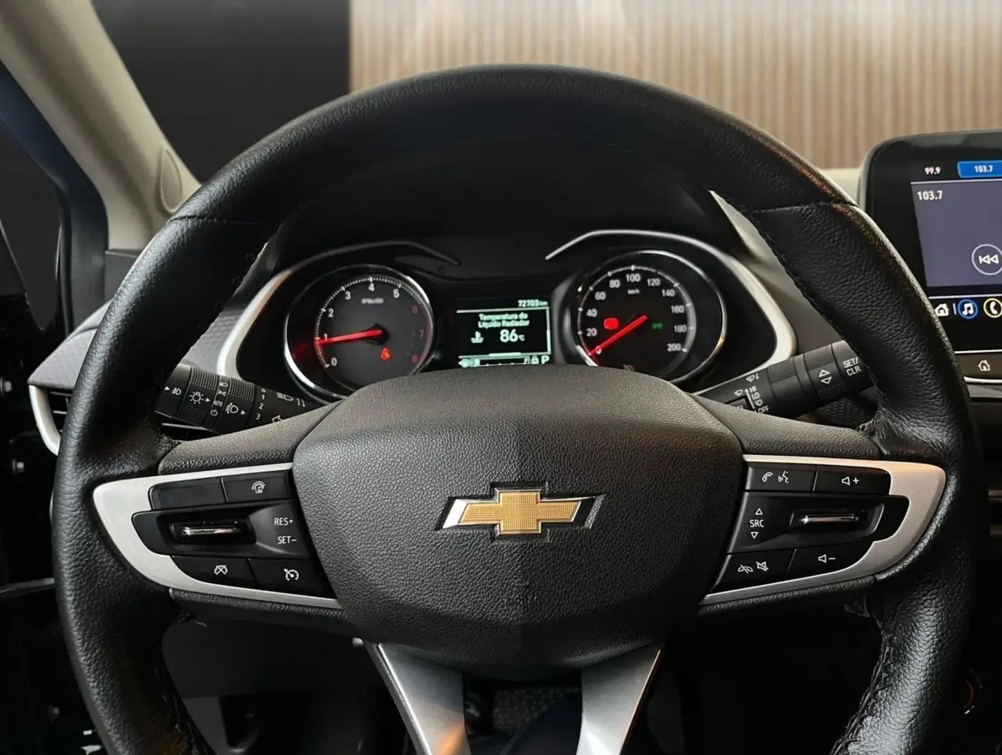 galeria ONIX SEDAN Plus LTZ 1.0 12V TB Flex Aut.