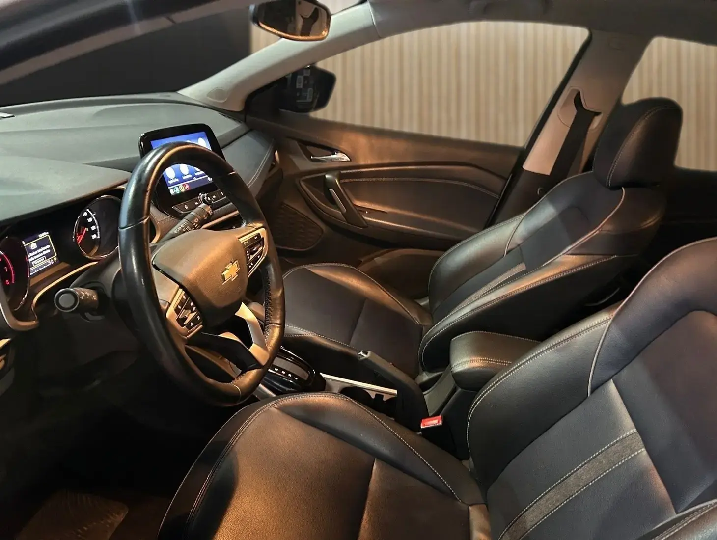 galeria TRACKER Premier 1.2 Turbo 12V Flex Aut.