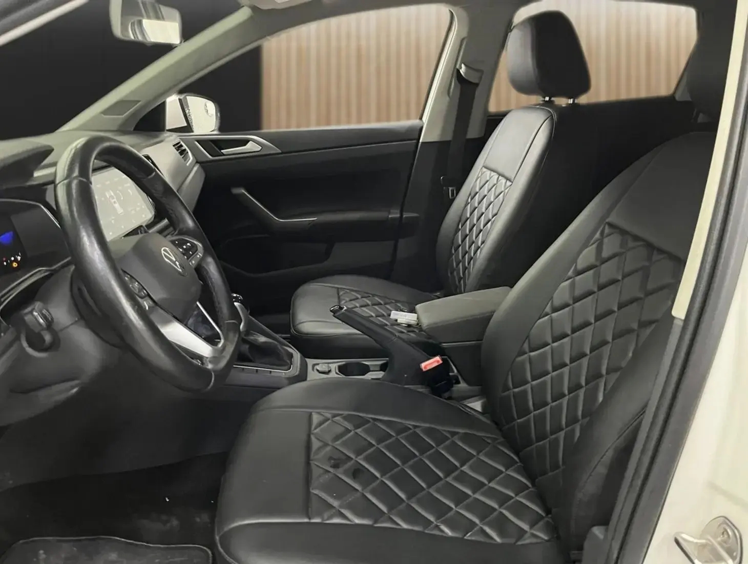 galeria Nivus Comfortline 1.0 200 TSI Flex Aut.