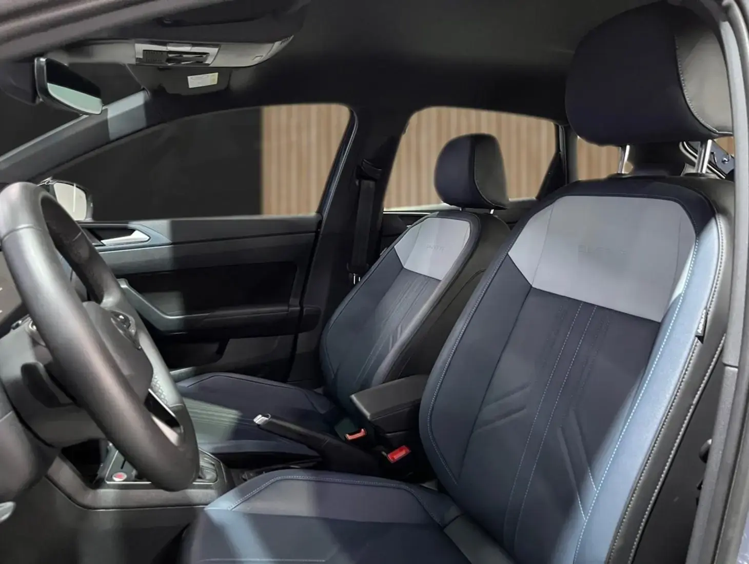 galeria Nivus Highline 1.0 200 TSI Flex Aut.