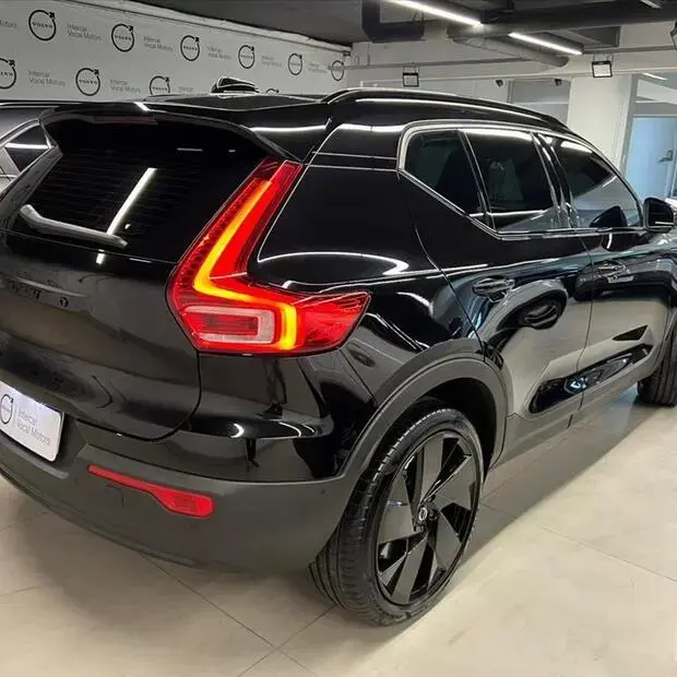 Volvo EX40 P8 RECHARGE TWIN ELECTRIC ULTRA BLACK EDITION AWD