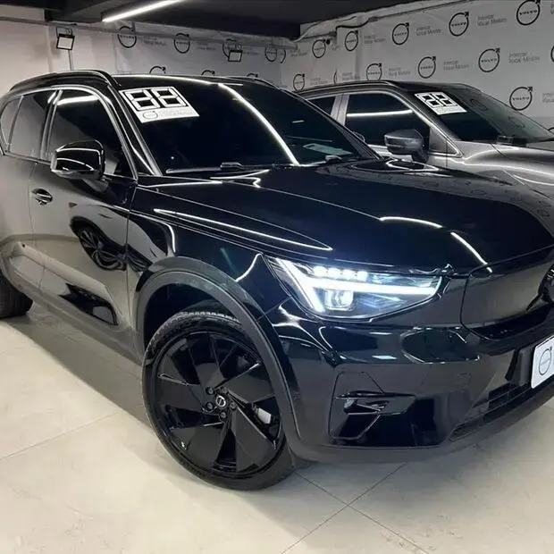 Volvo EX40 P8 RECHARGE TWIN ELECTRIC ULTRA BLACK EDITION AWD