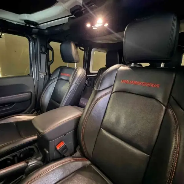Jeep WRANGLER 2.0 TURBO GASOLINA RUBICON 4P 4X4 AT8