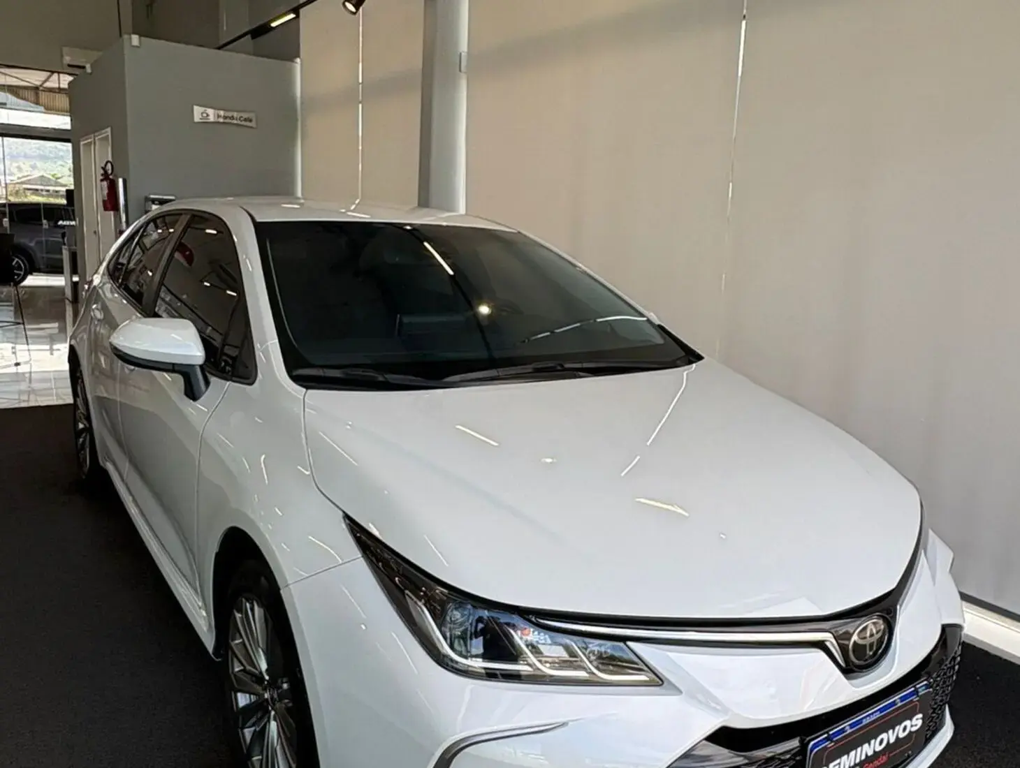 galeria COROLLA XEI 2023/2024