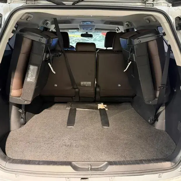 Toyota HILUX SW4 2.7 SRV 7 LUGARES 4X2 16V FLEX 4P AUTOMÁTICO