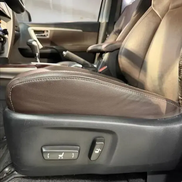 Toyota HILUX SW4 2.7 SRV 7 LUGARES 4X2 16V FLEX 4P AUTOMÁTICO