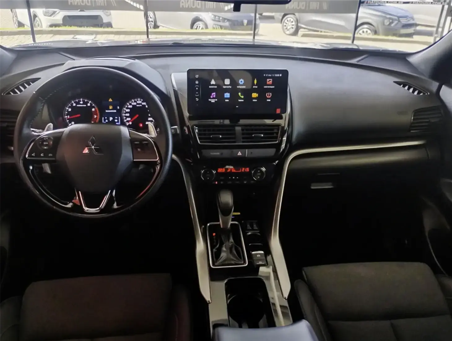 galeria ECLIPSE CROSS