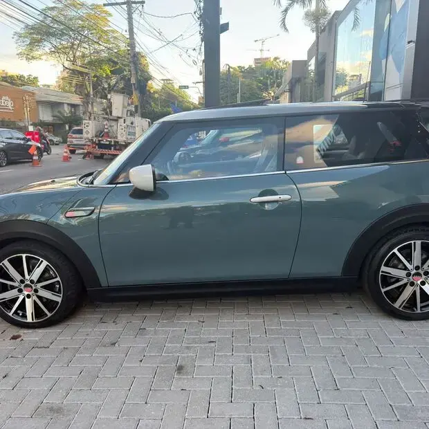 Mini Cooper SE Multitone Edit. 3p (Elétrico)