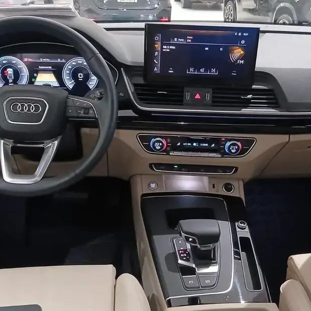 Audi Q5 Perf. Black 2.0 TFSIe S.Tr. Qt (Hib.)