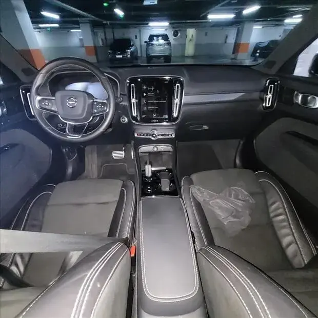 Volvo XC40 1.5 T5 RECHARGE R-DESIGN GEARTRONIC
