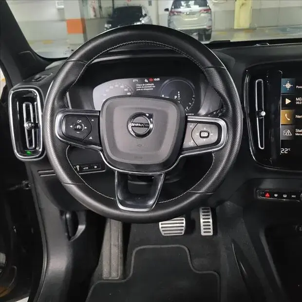 Volvo XC40 1.5 T5 RECHARGE R-DESIGN GEARTRONIC