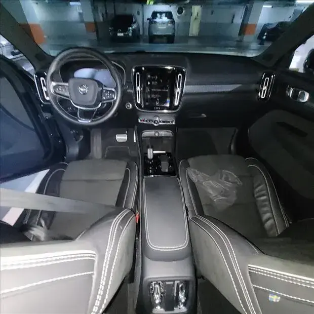 Volvo XC40 1.5 T5 RECHARGE R-DESIGN GEARTRONIC