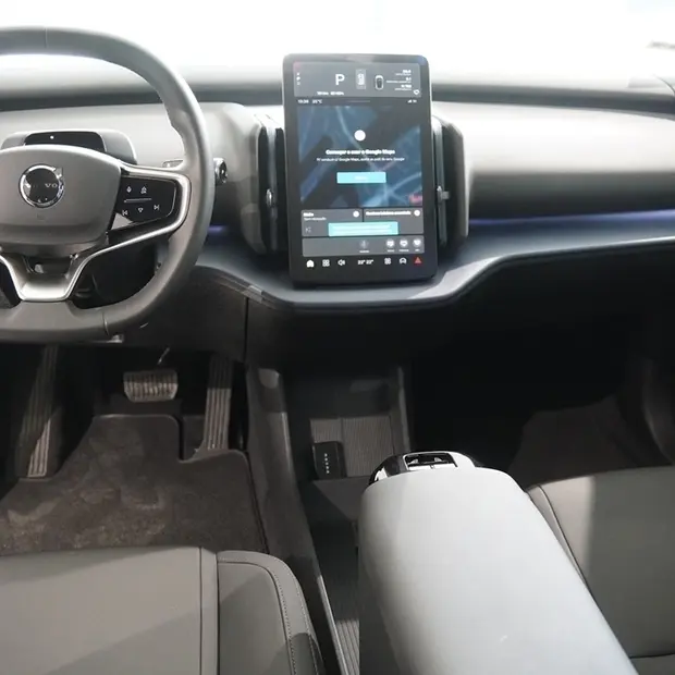 Volvo EX30 69 KW ELÉTRICO ULTRA